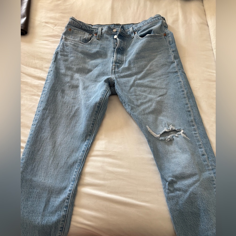 Levi's 501 Light Blue Straight Leg Jeans